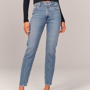 Abercrombie & Fitch High Rise Mom Jean